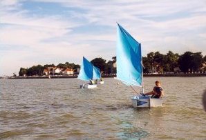 optimists sur l'eau [15Ko]