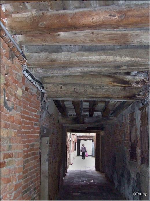 passage couvert à Dorsoduro