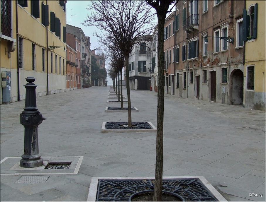 à Dorsoduro