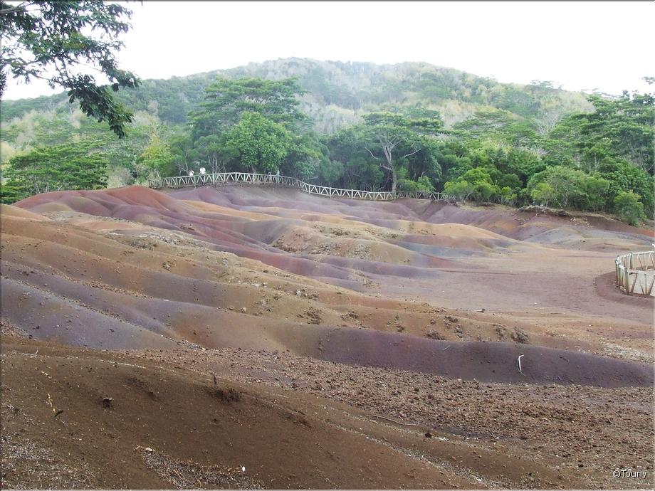 terres de couleurs