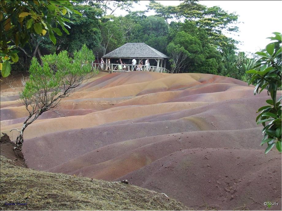 terres de couleurs