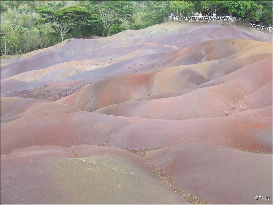terres de couleurs