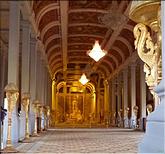 Phnom Penh - palais royal- salle du trone