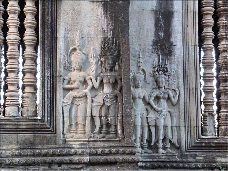 Angkor Vat - Apsâras