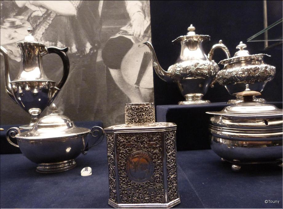 Funchal - musée Quinta das cruzes - objets en argent travaillé