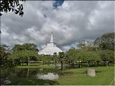 Anuradhapura - stupa