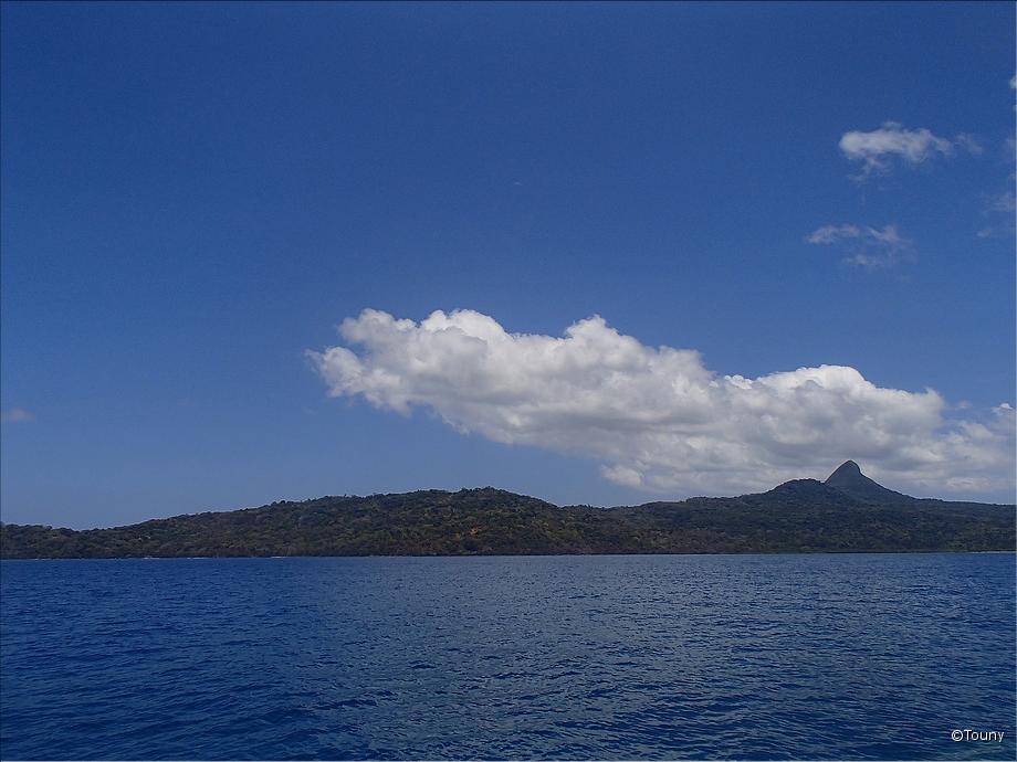 mont Choungui vu de la mer
